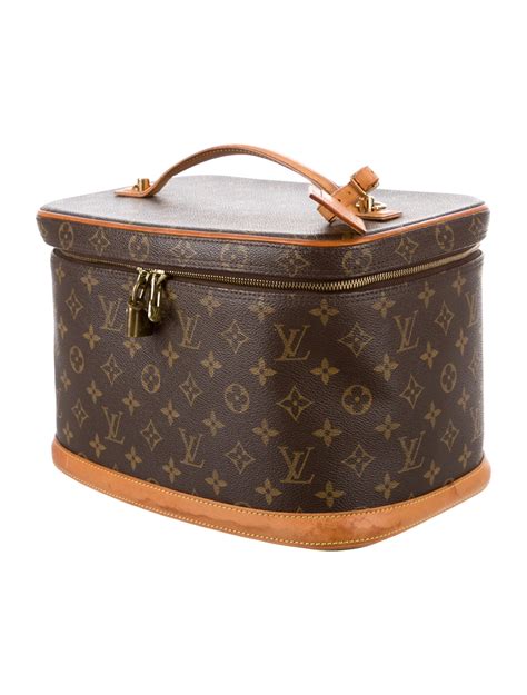 louis vuitton make up case.